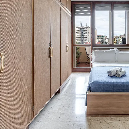 Terrazza, Doppio Parcheggio شقة *